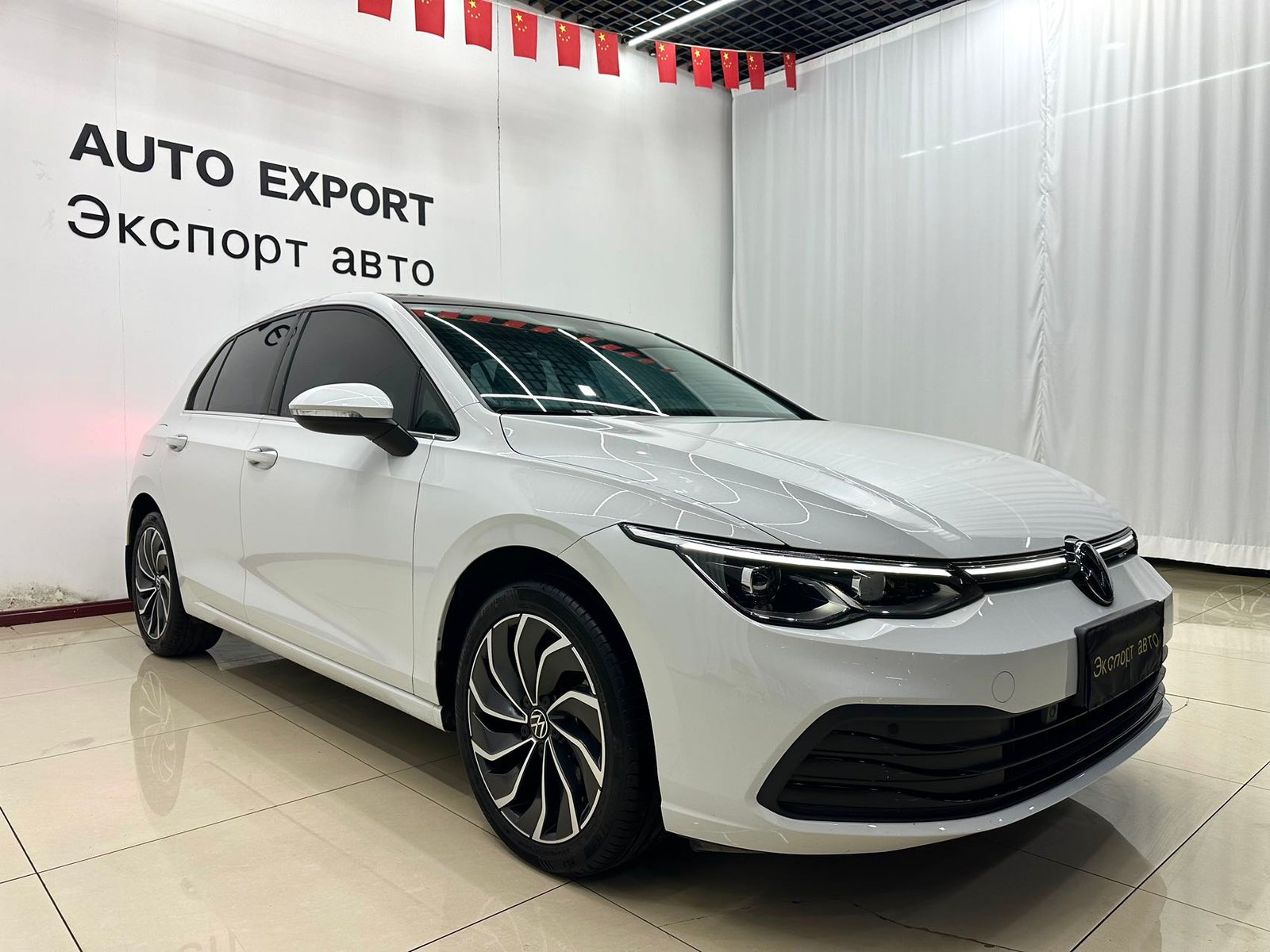 Volkswagen Golf 2023, 280TSI DSG Pro — изображение 3