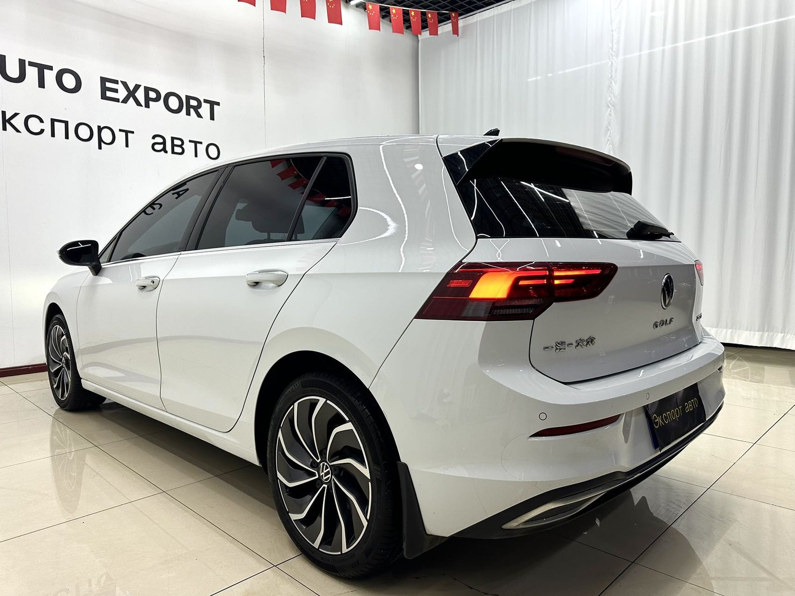 Volkswagen Golf 2023, 280TSI DSG Pro — изображение 6