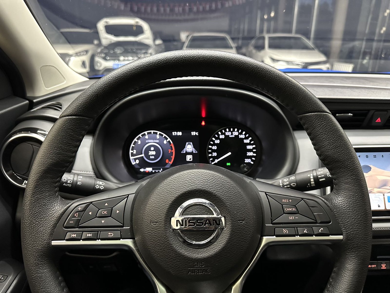 Nissan Kicks, 2022 г., 1.5L CVT XV TOP, комплектация Premium - 图片 13