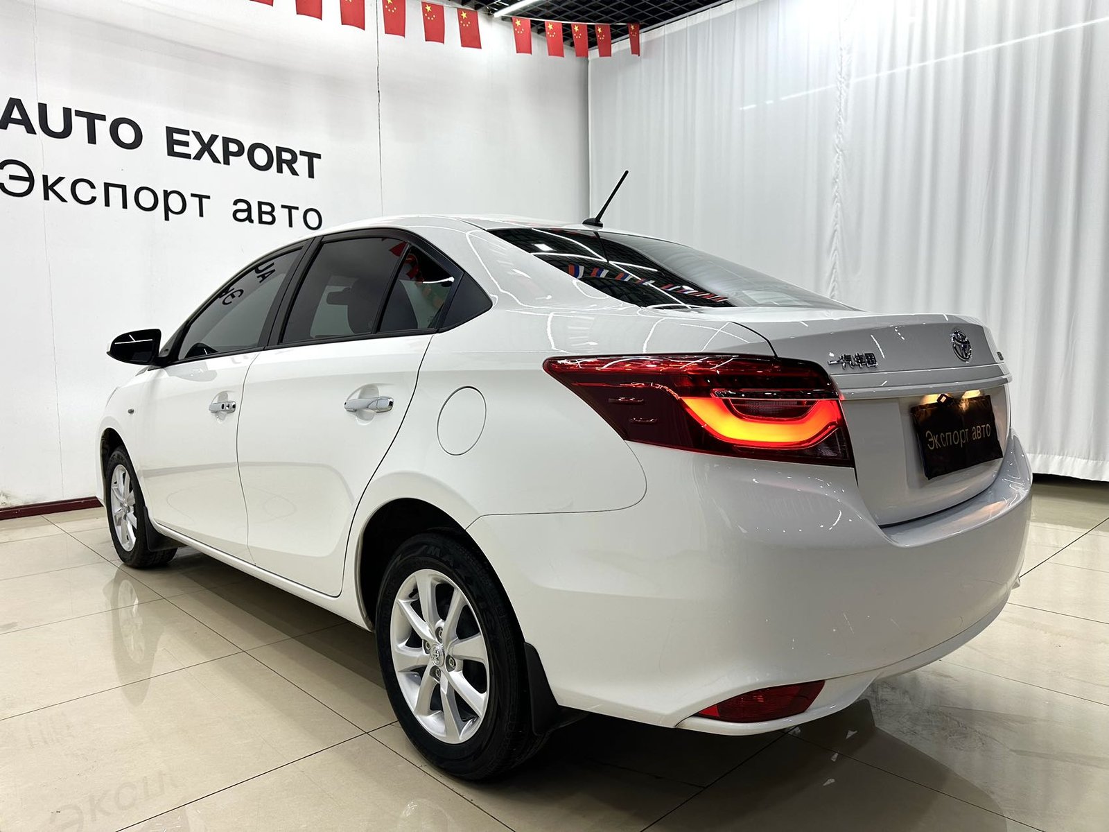 Toyota Vios 2022, 1.5L 20th Anniversary — изображение 6