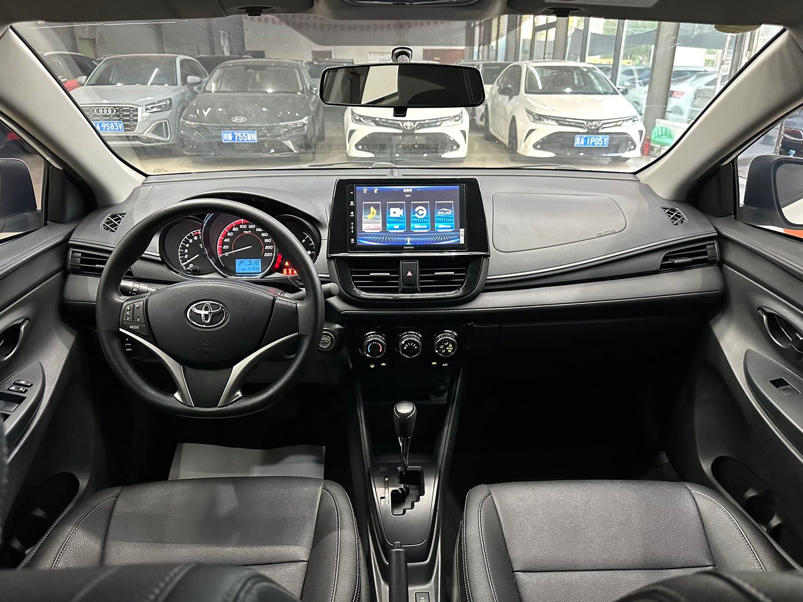 Toyota Vios 2022, 1.5L 20th Anniversary — изображение 13
