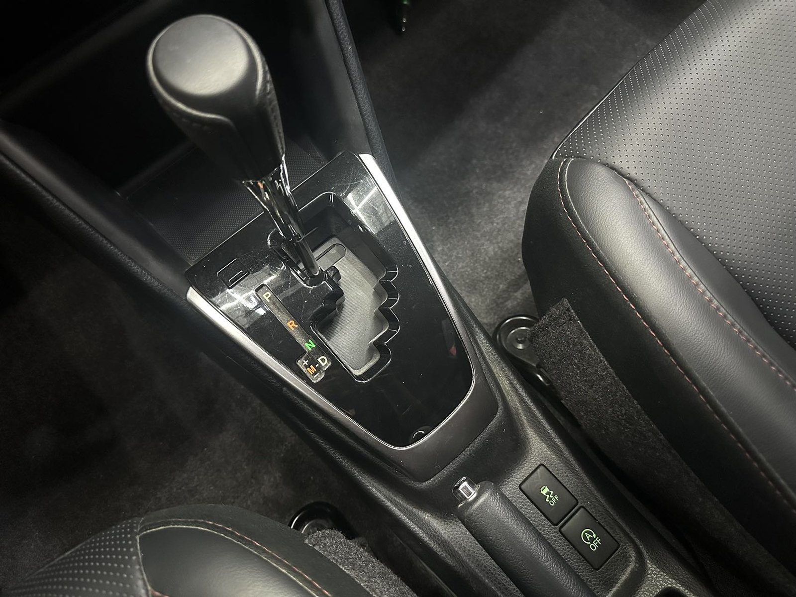 Toyota Yaris L 2022 года Yaris LX 1.5 л CVT Premium Edition — изображение 18