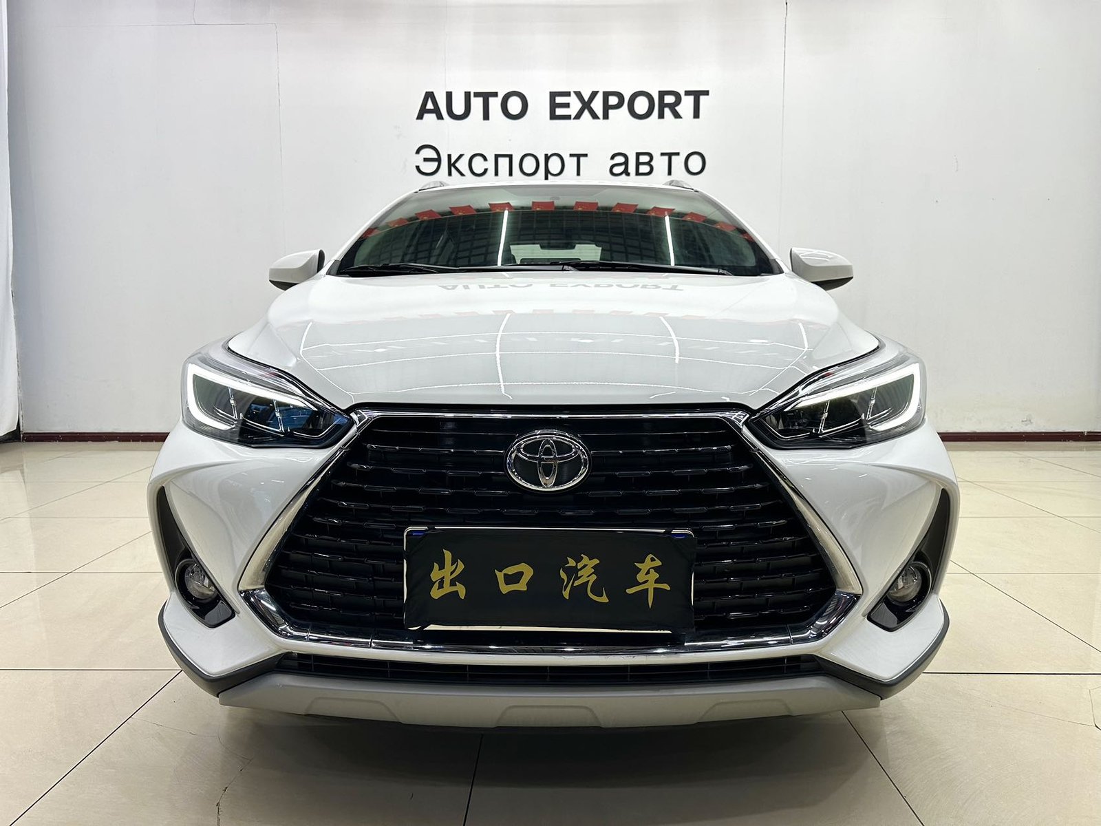 Toyota Yaris L 2022 года Yaris LX 1.5 л CVT Premium Edition — изображение 3