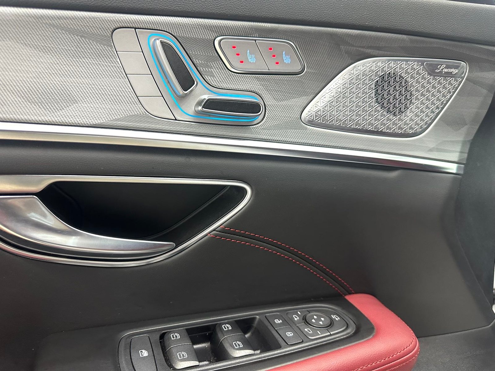 Jetour X70,модель 2023,1.5 л турбо - Image 8