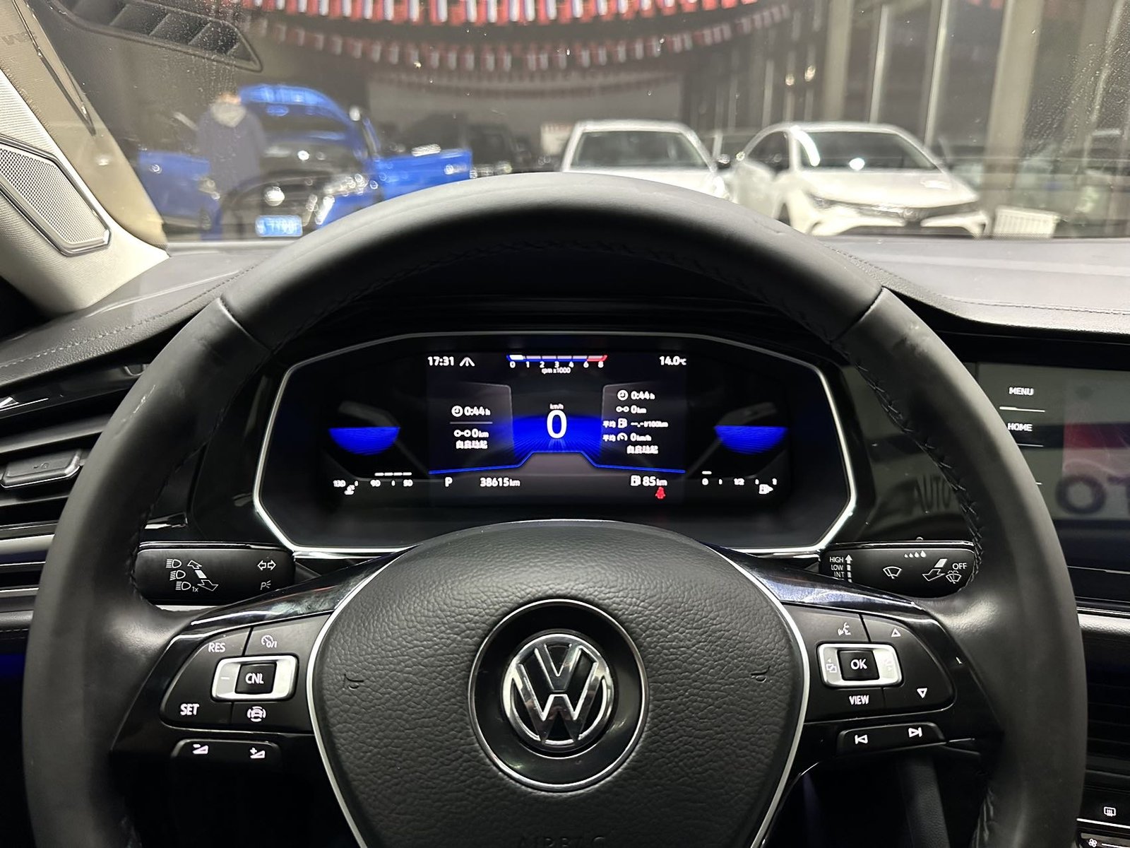 Volkswagen Sagitar, 2022 г., 280TSI DSG, комплектация «Премиум» — изображение 17