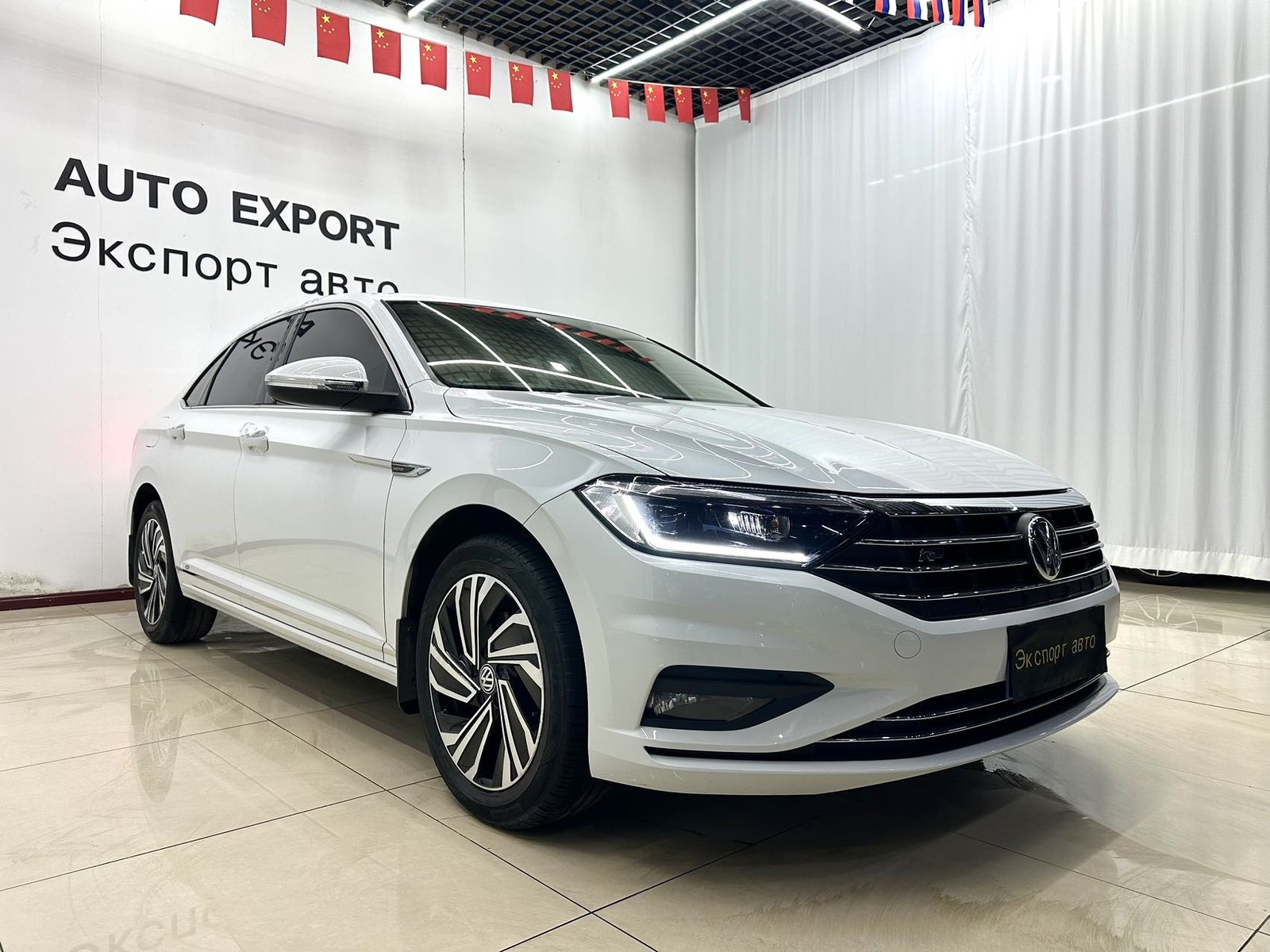 Volkswagen Sagitar, 2022 г., 280TSI DSG, комплектация «Премиум» — изображение 3