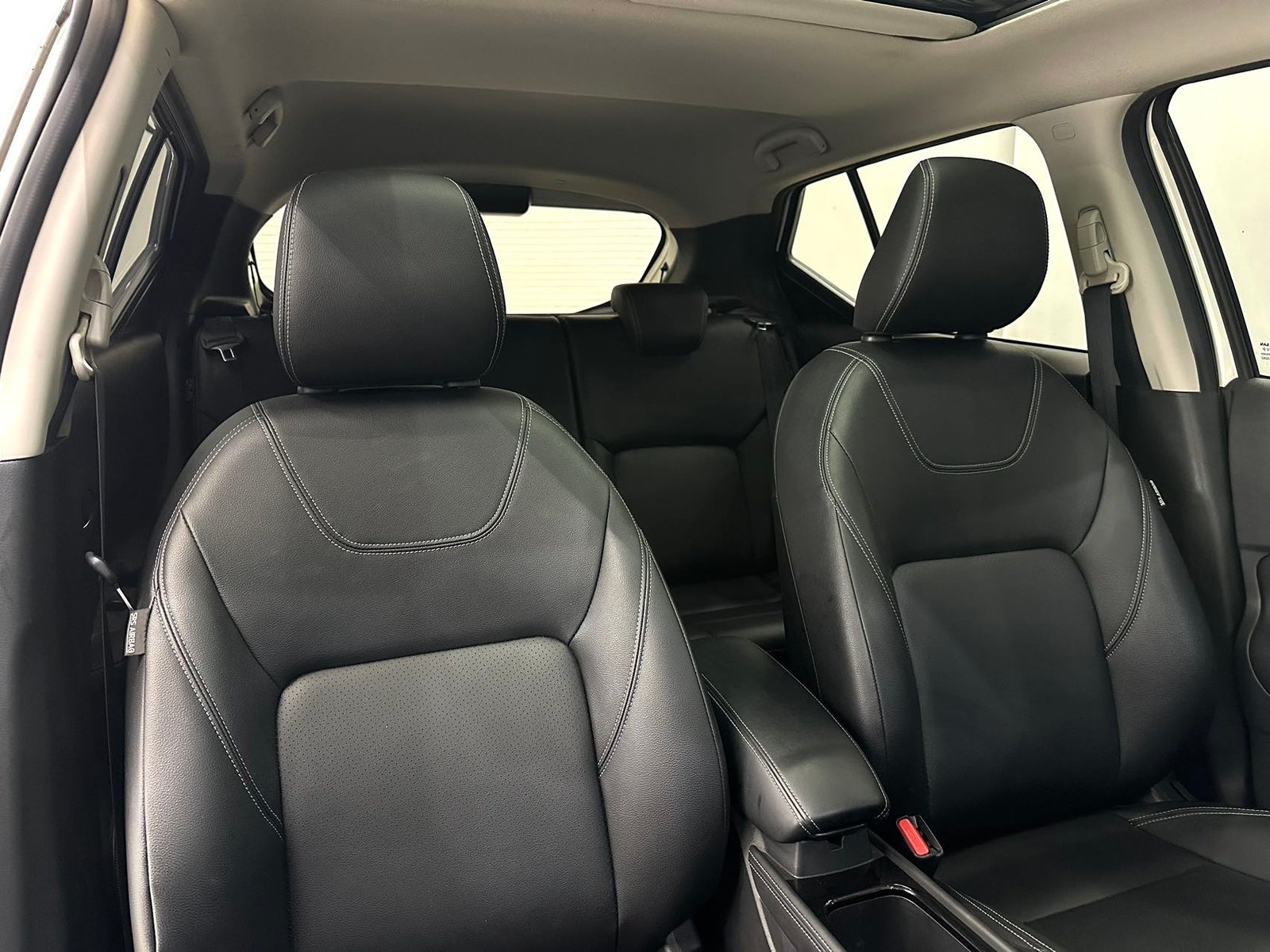 Nissan KICKS, модель 2023, версия Jinqing 1.5L, комплектация «Полный драйв» Люкс — изображение 11