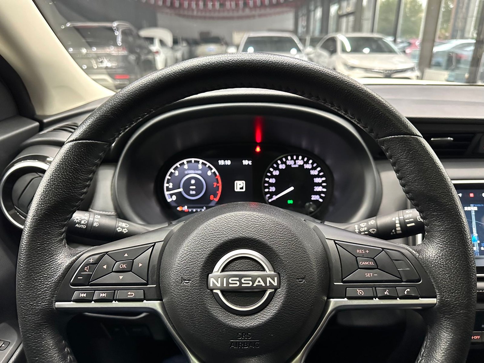 Nissan KICKS, модель 2023, версия Jinqing 1.5L, комплектация «Полный драйв» Люкс — изображение 17