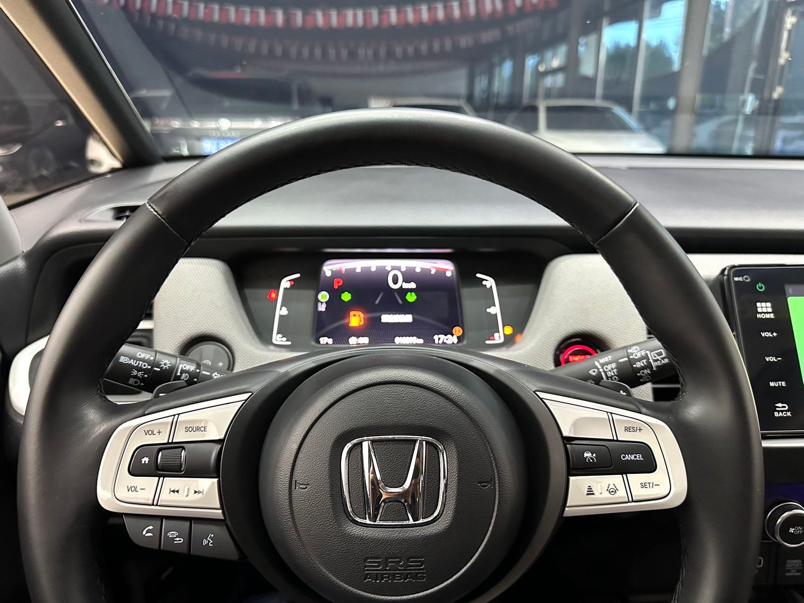 Honda LIFE 2023 год, двигатель 1.5 л, вариатор CVT, комплектация CROSS Люкс — изображение 17