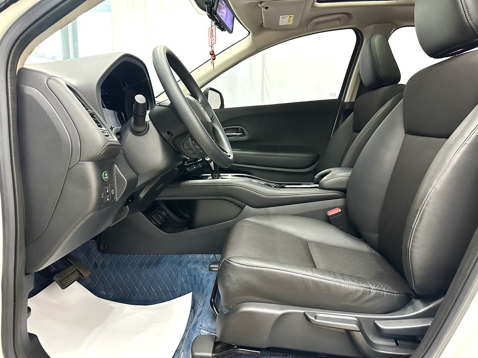 Honda Vezel, модель 2022, 1,5 л CVT, комплектация Pioneer — изображение 7