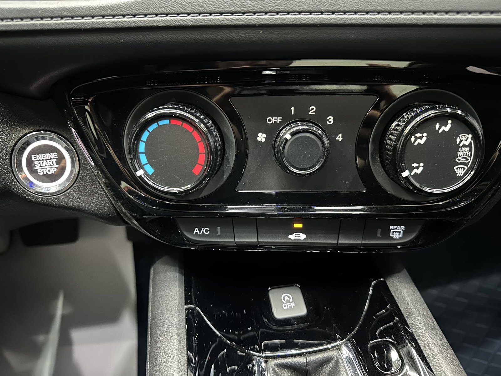 Honda Vezel, модель 2022, 1,5 л CVT, комплектация Pioneer — изображение 13